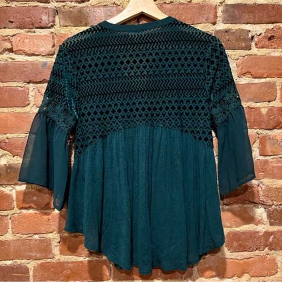 Meadow Rue Anthropologie Surya Emerald Velvet Lace Top Button Front XS - Picture 6 of 7